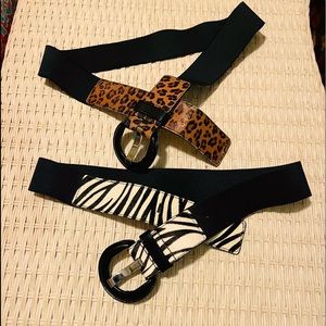 💋2 Chico’s elastic back belts